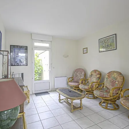 Le Castel De En Bessin 度假居 *